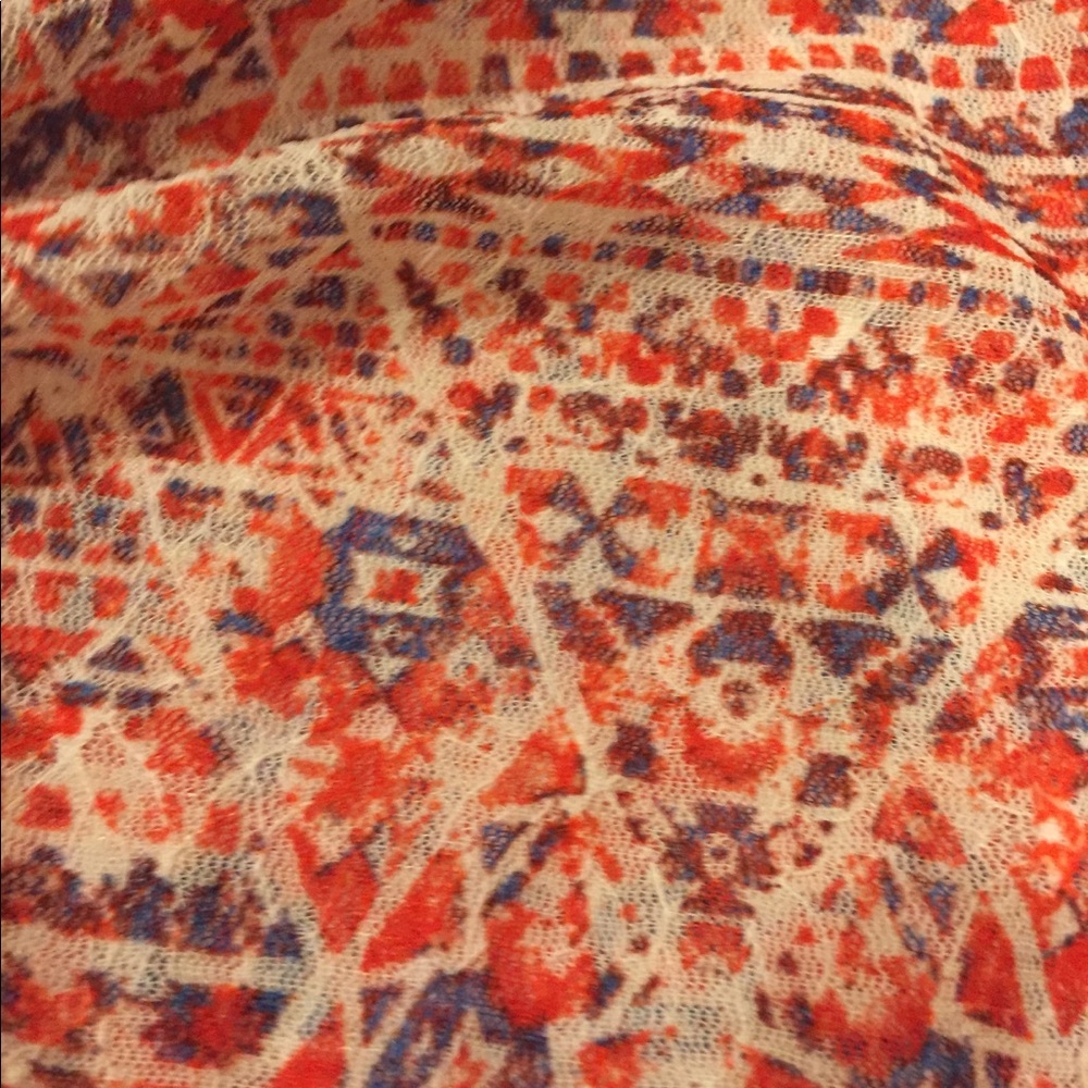 Red/Orange & Blue Aztec Pattern Blouse - Picture 4 of 8